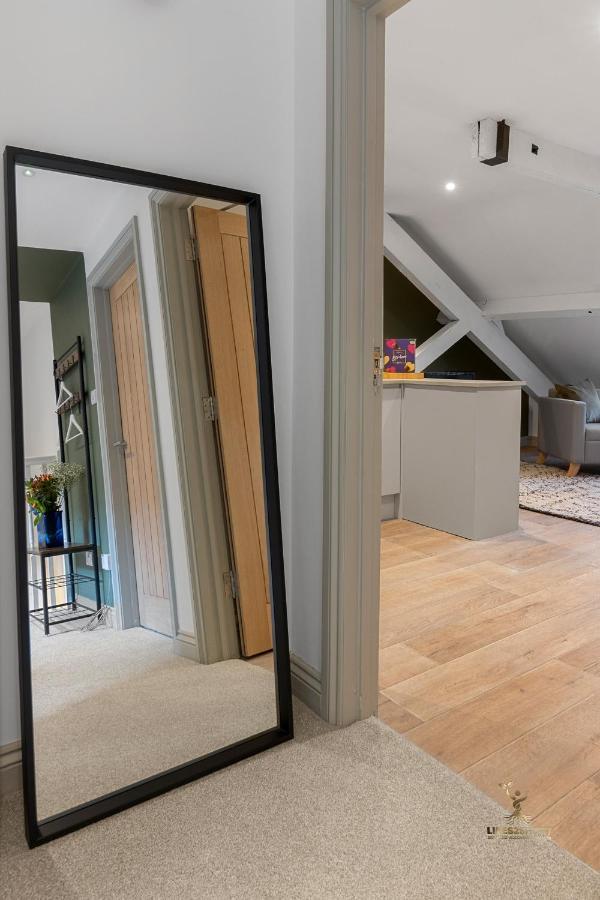Luxe Courtyard Apartment For 4 Near Exeter City Centre Esterno foto