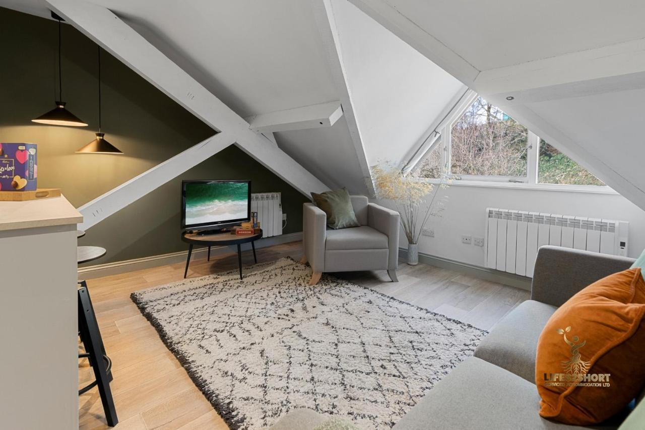 Luxe Courtyard Apartment For 4 Near Exeter City Centre Esterno foto