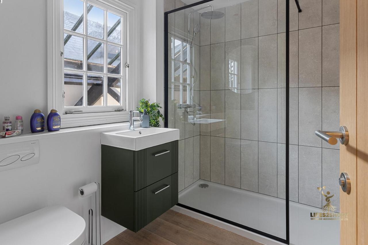 Luxe Courtyard Apartment For 4 Near Exeter City Centre Esterno foto